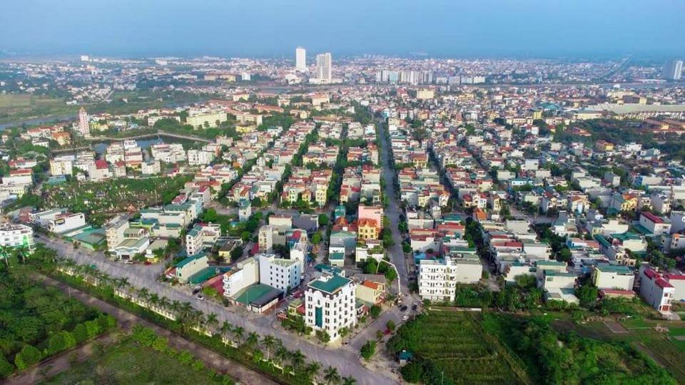 Khach San Hoa Dong Hotel Phu Ly Екстериор снимка