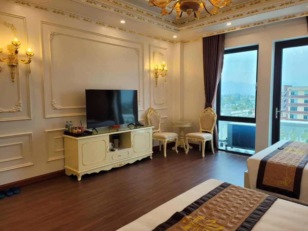Khach San Hoa Dong Hotel Phu Ly Екстериор снимка