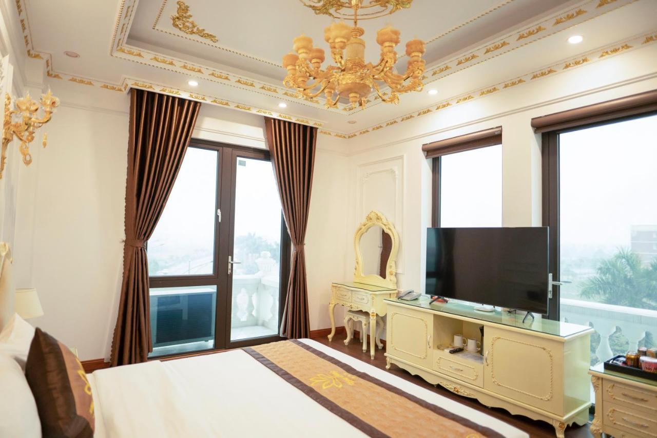 Khach San Hoa Dong Hotel Phu Ly Екстериор снимка