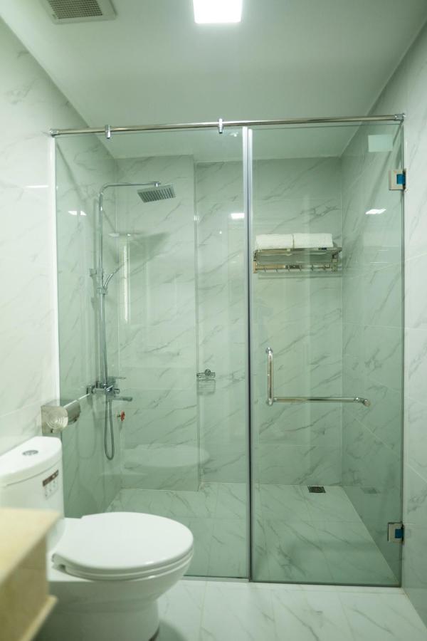 Khach San Hoa Dong Hotel Phu Ly Екстериор снимка