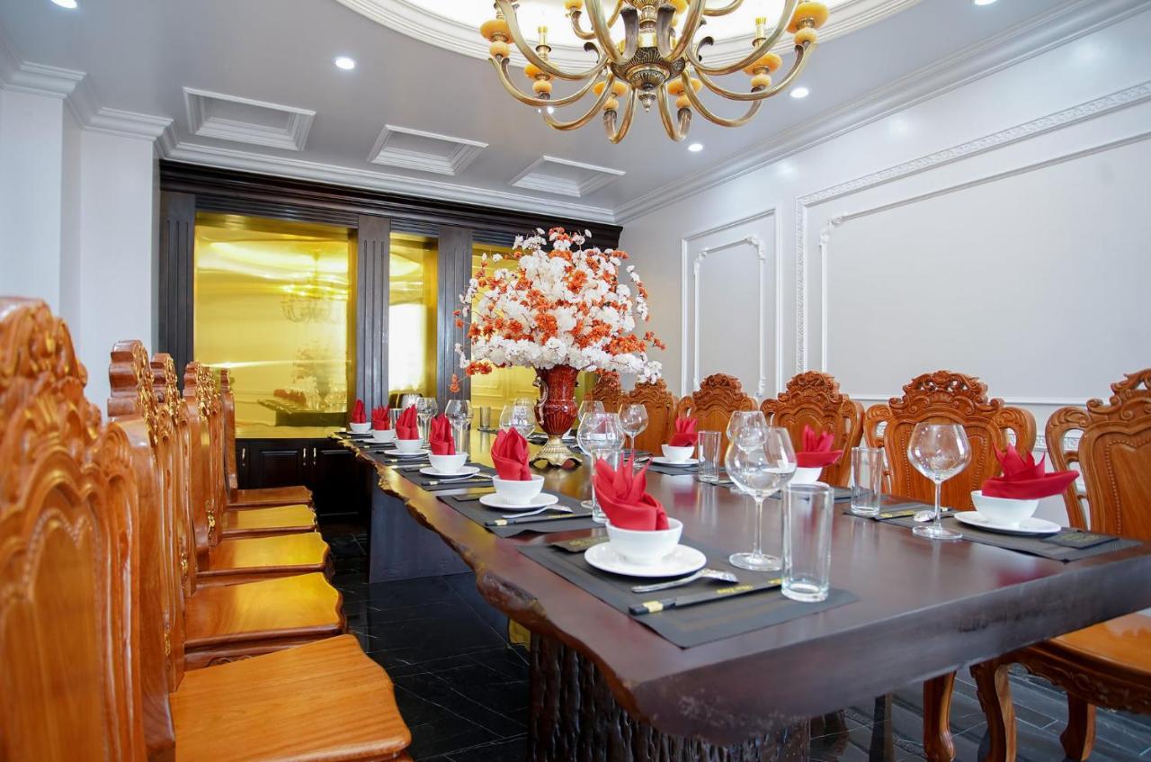 Khach San Hoa Dong Hotel Phu Ly Екстериор снимка