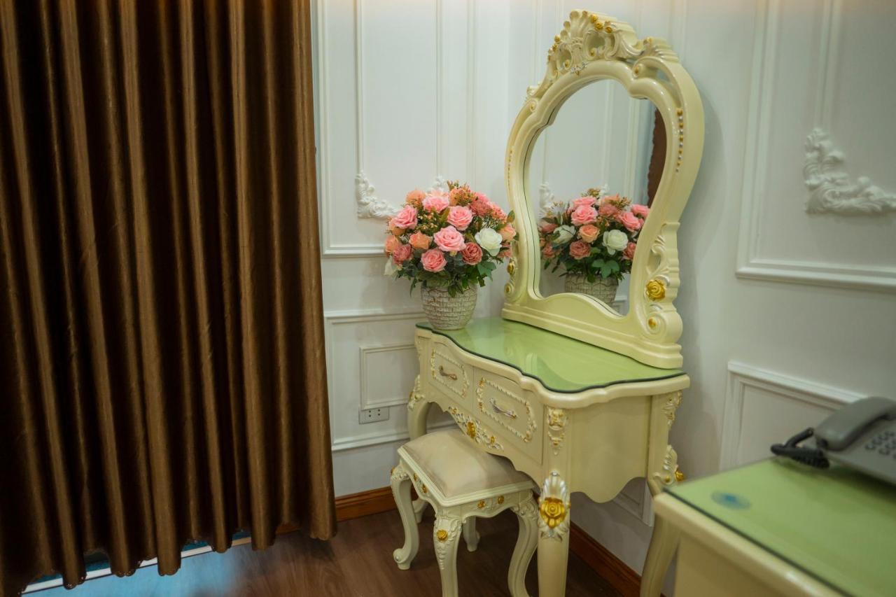 Khach San Hoa Dong Hotel Phu Ly Екстериор снимка