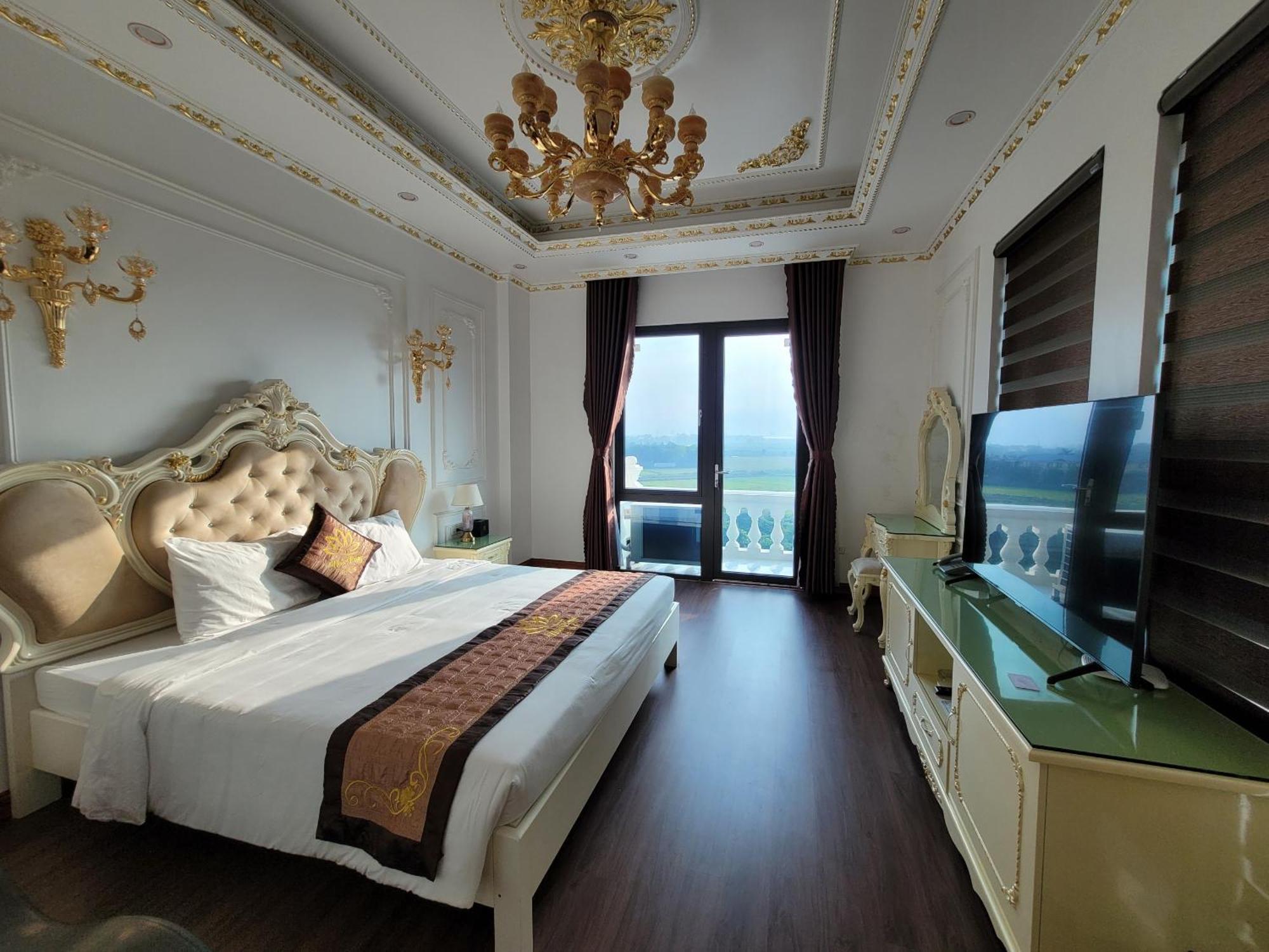 Khach San Hoa Dong Hotel Phu Ly Екстериор снимка